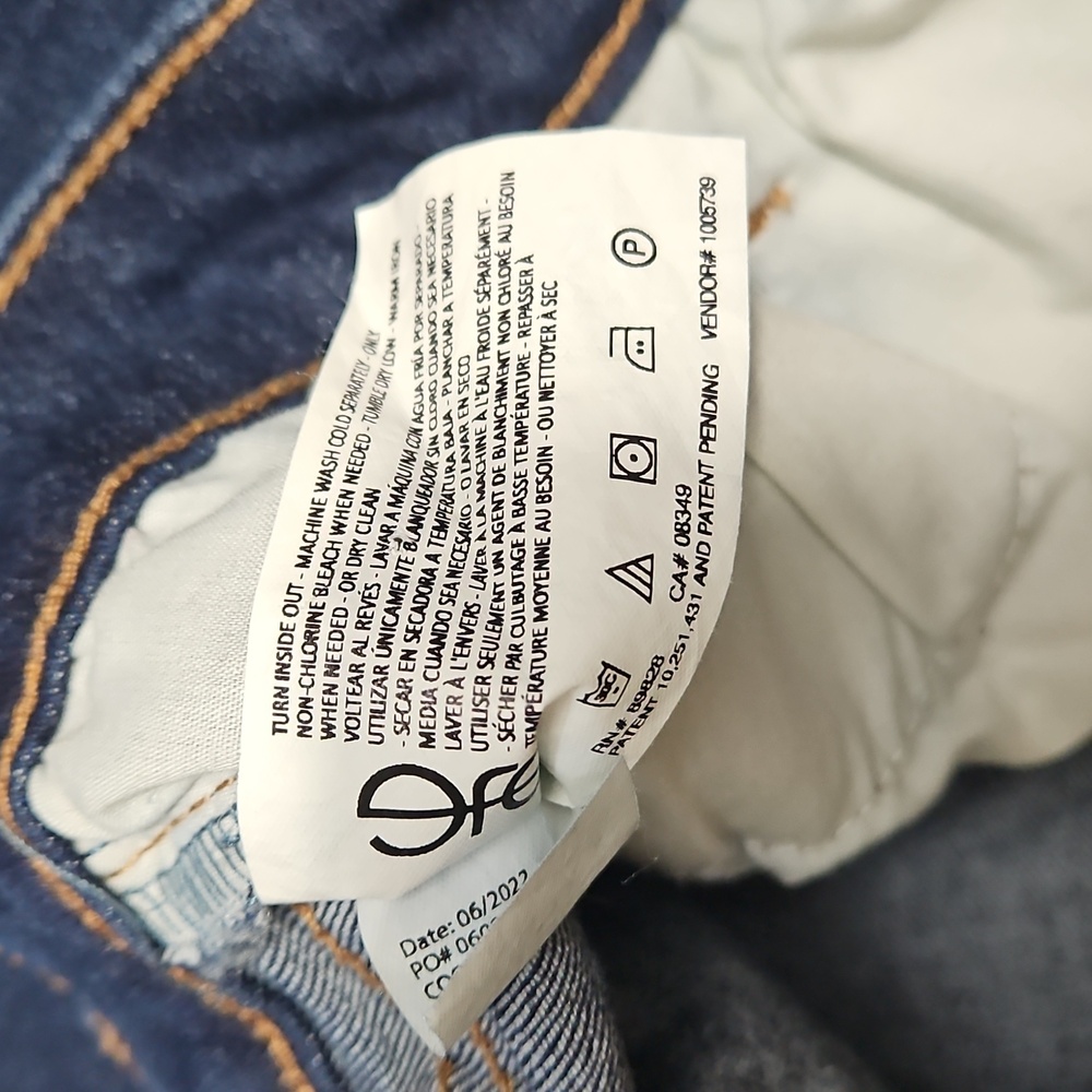 Nine West, Gramercy Slim Straight, Jeans, Size 6 - Picture 4 of 12